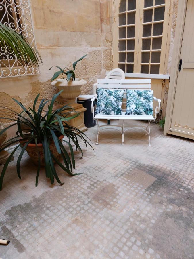 Ivy Rooms Sliema Exteriör bild