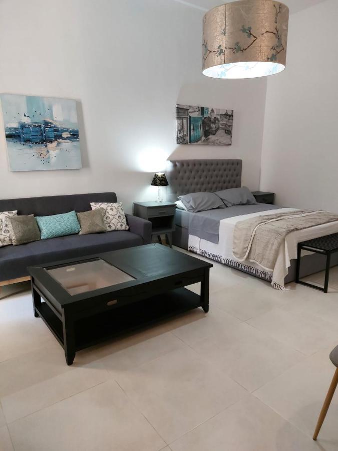 Ivy Rooms Sliema Exteriör bild