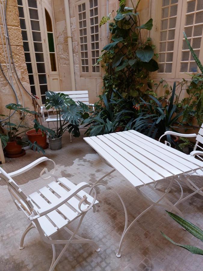 Ivy Rooms Sliema Exteriör bild