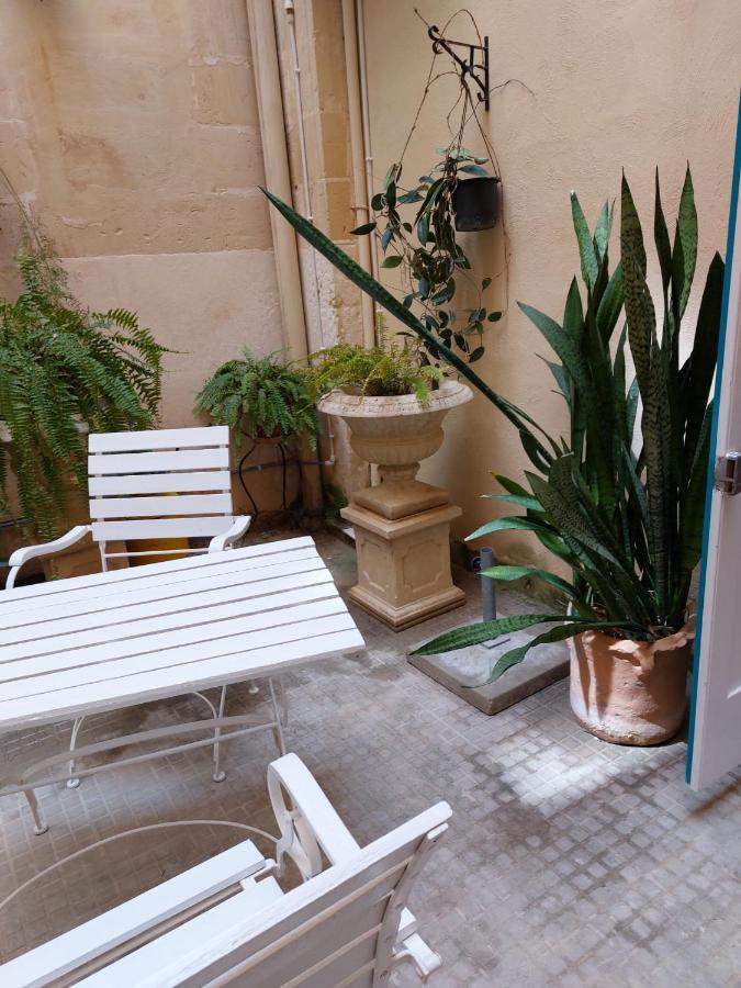 Ivy Rooms Sliema Exteriör bild